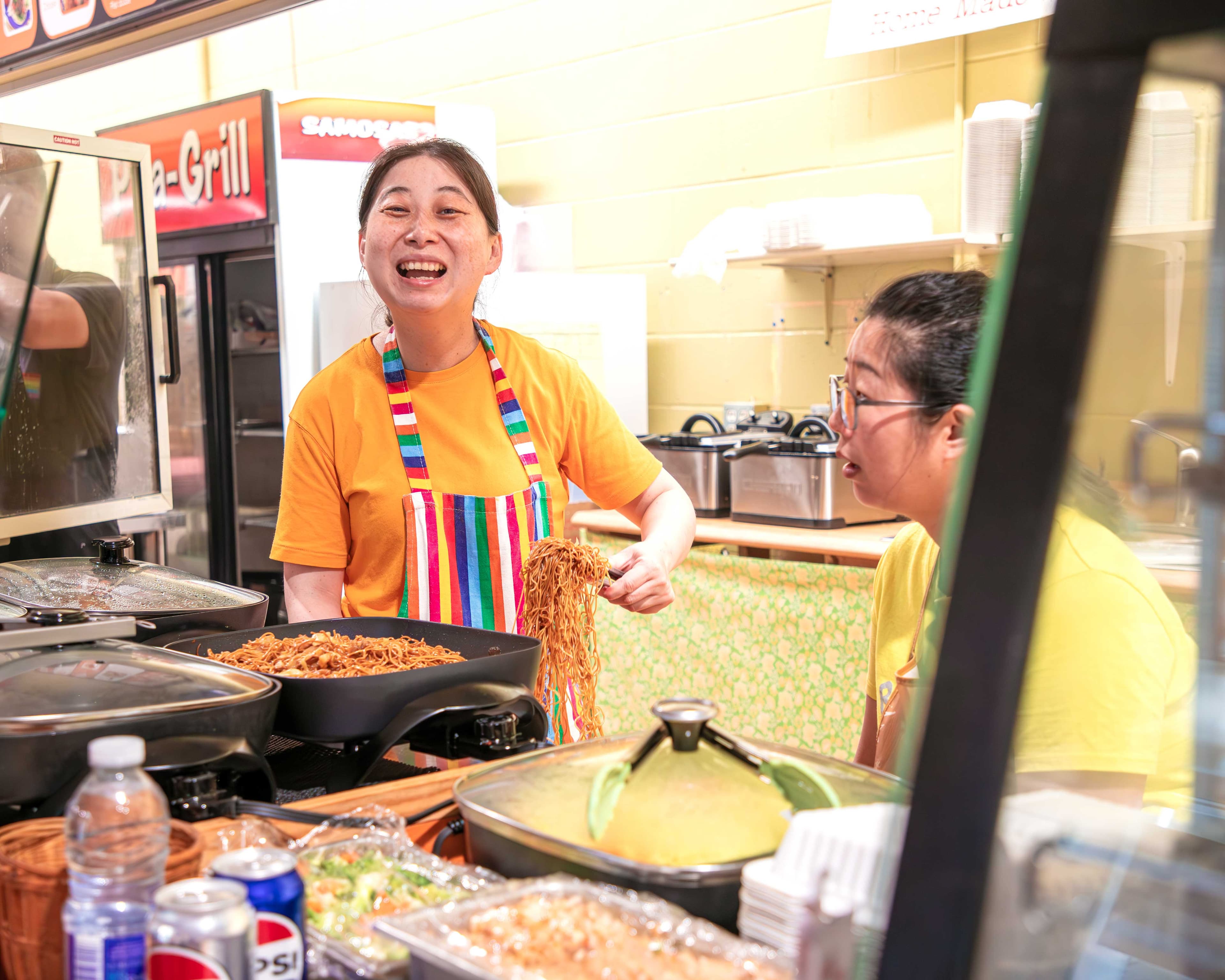 Happy Wok. 2